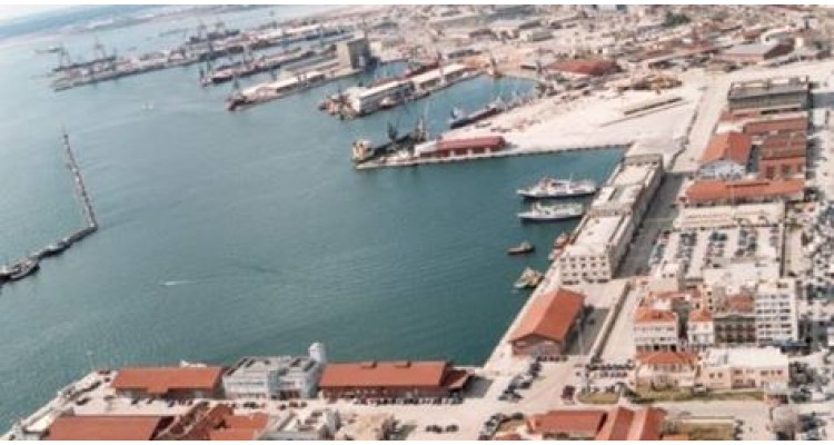 Thessaloniki-port