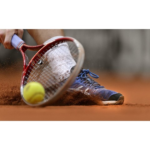 Tennis-red clay