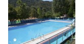 mia-fora-camp-pool