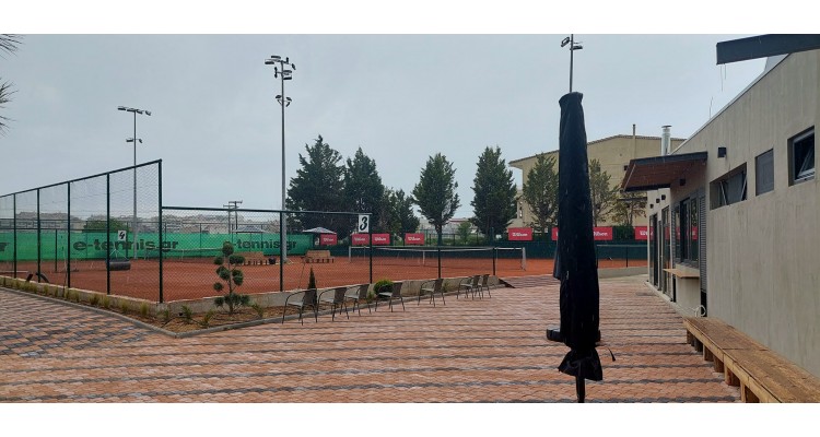 La Bandeja Club-Tennis-Padel-Pool-Bar-Thessaloniki