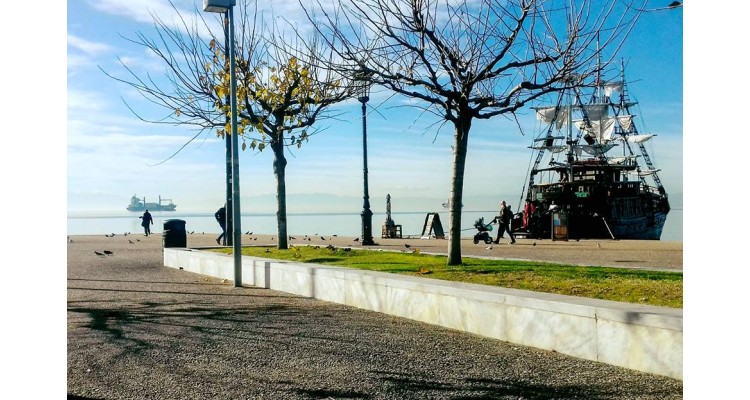 Thessaloniki-port
